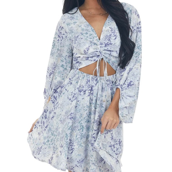 Blue floral cut our dress, brand new! - Picture 2 of 2